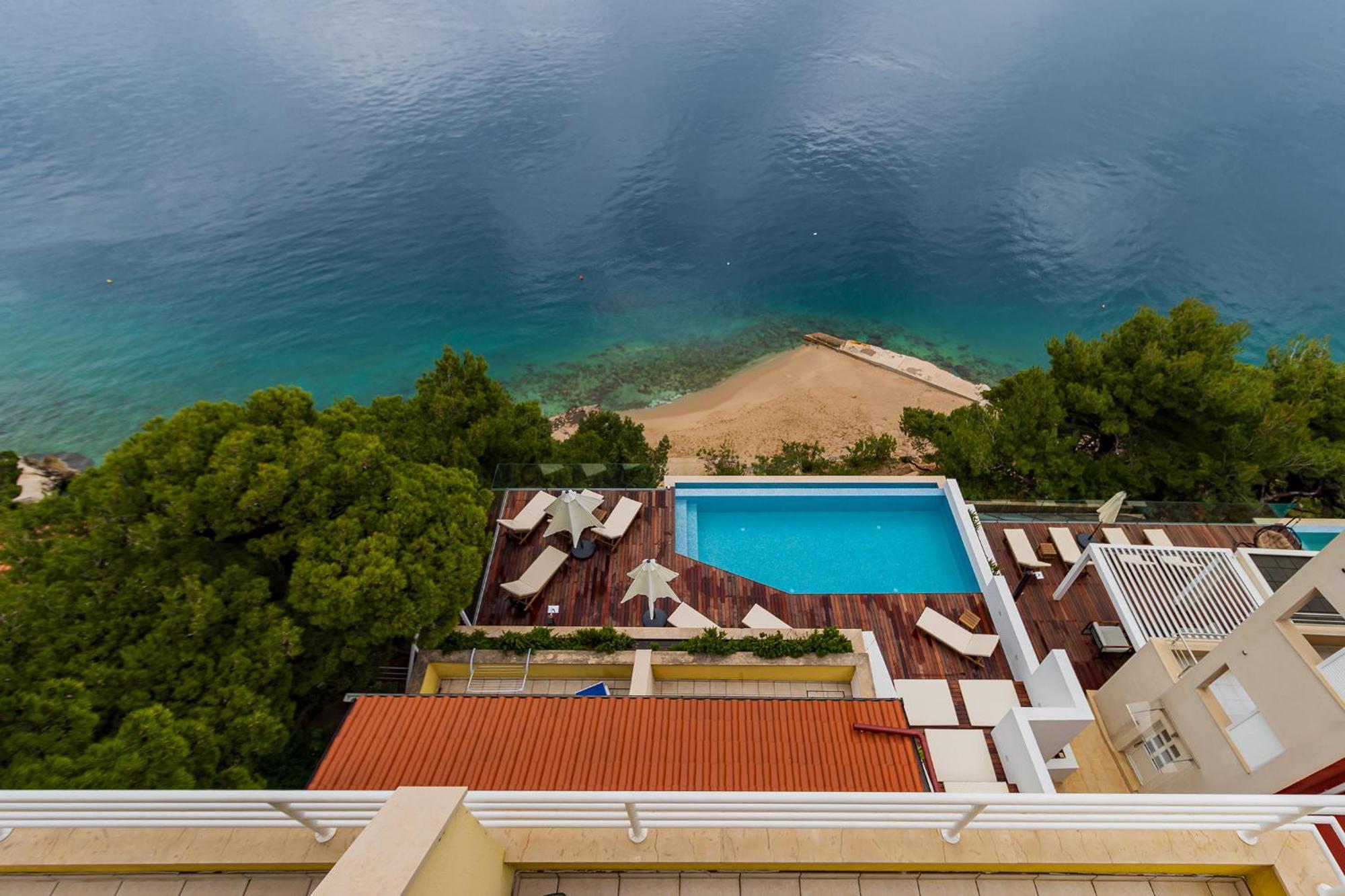 Luxury Apartments Villa Ruzmarina With New Heated Infinity Pool And Lounge Area Marusici  Exterior foto